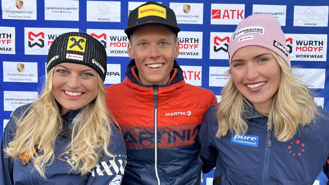Sarah Dreier, Johanna Hiemer und Paul Verbnjak haben gut lachen