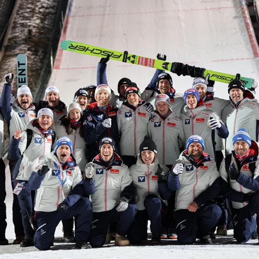 Lillehammer Mixed Freitag Teamfoto | © FIS/Action Press/Julia Piatkowska